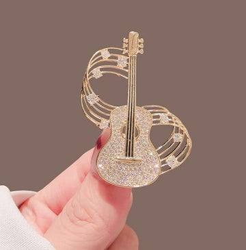 XSB178 - Golden Guitar Saree Brooch